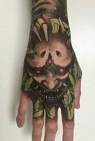 sumbanan nga hand-back nga tradisyon sa tattoo nga prajna