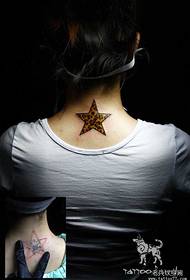美麗的脖子美麗的豹子五角星紋身圖案