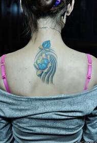 красотка шея цвет лотоса тату картина картина