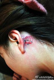 дівчина вухо невеликий молочний татуювання візерунок