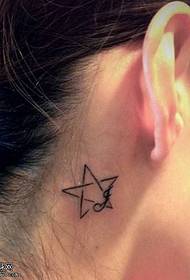 pequeño patrón de tatuaje de estrella de cinco puntas fresco 91286 - oreja