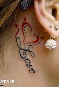 uho ljubav svježi uzorak tetovaža