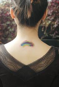 skientme nekke regenboog moade tatoeage foto