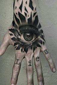 rankos atgal 3D akių tatuiruotės modelis yra aiškus ir aiškus