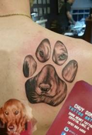 Dog Claw Tattoo Boys Back Puppy and Paw tisk tetování obrázek