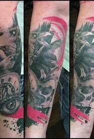 braço cor crânio relógio e olhos Raven Tattoo Pattern