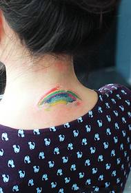 uzuri picha ya upinde wa mvua nyuma ya shingo tattoo