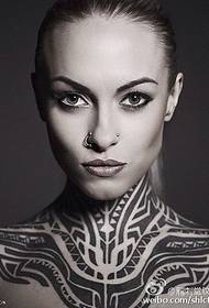 beauty classic totem tattoo pattern on the neck