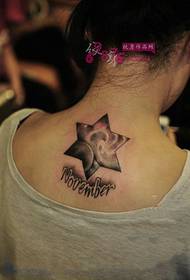 nom Stäreschnäppchen Fënnef-Punkte Stär Neck Tattoo Bild