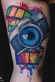 Arm realistisch oog tattoo patroon