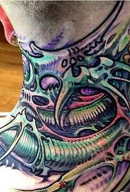 consigliato un'immagine del tatuaggio del collo 3D