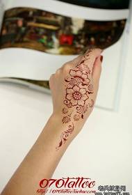 qizning orqa moda moda totem gul zarb naqsh