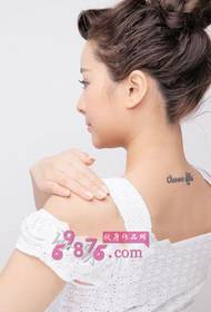 e dashura e gjoksit Yang Lan fotografia e tatuazheve në qafë