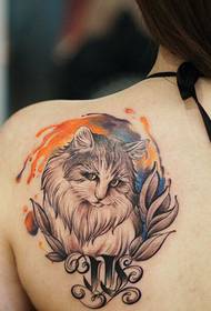 grožis mielas katės portretas peties tatuiruotė