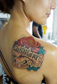 красота раменете тенденция красива роза татуировка модел