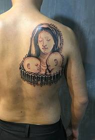 indietro un tatuaggio totem con la Vergine e il bambino