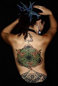 женски гръб змийска тотем татуировка модел