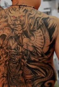 padrão de tatuagem bonito costas homens de meia idade Guan Gong