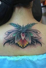 ponytail girl back unikalus tatuiruotės totemo tatuiruotė