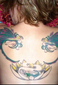 tyttö takaisin värillinen riikinkukko enkeli tatuointi
