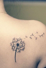 mtsikana phewa wokongola dandelion tattoo
