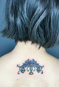 слика девојке леђа вага тетоважа слика је врло креативна