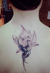 tilbake vakkert lotus tatoveringsmønster