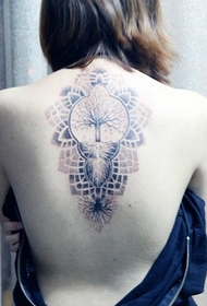 Tatuaggio totem creativo di Van Gogh