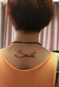 pearsantacht ais tattoo baineann
