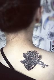 girls back black and white rose sting 93377-Ponytail girl's unique totem tattoo tattoo