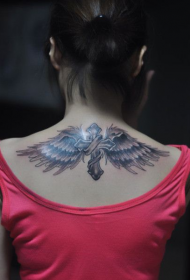 девушка назад красиво мода крест крылья тату узор