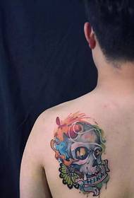 мъжки гръб цвят цвят череп татуировка татуировка татуировка