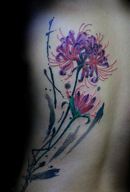 rov qab zoo nkauj saib ntawm lwm sab ntawm lub paj tattoo