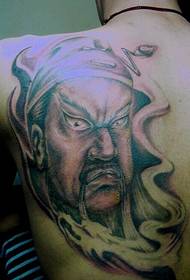 доминирующее левое плечо бело-белый рисунок татуировки аватара Гуань Гун