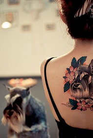 милая собака назад чернила портрет татуировки