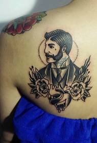 volver un caballero negro gris retrato tatuaje foto