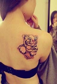 tatuatge de llom de tigre valent