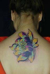 美麗美麗的彩色的蓮花紋身