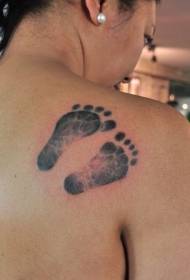 modello creativo del tatuaggio dell'impronta del bambino sveglio posteriore