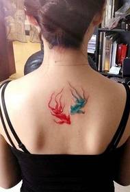 červeno-modrý pár ryb tetování