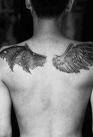 tatuagem de asa alternativa do anjo e do diabo