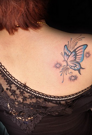 vlinder tatoeëring op die agterkant dans