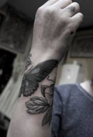 Tattoo ໃສ່ຂໍ້ມືແມ່ນເລື່ອງນະວະນິຍາຍທີ່ລຽບງ່າຍແຕ່ພິເສດທີ່ສຸດກ່ຽວກັບຮູບແບບຂອງການໃສ່ເສື້ອແຂນ