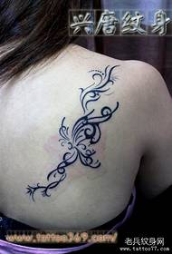 bellezza indietro moda bellissimo modello di tatuaggio farfalla totem