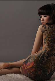 pretty sexy beauty back classic large pattern tattoo picture