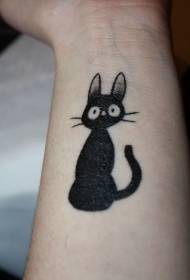 Patrún Tattoo Cat Duibhe ar Wrist