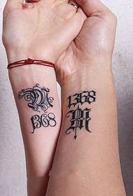 двойка ръка цифров английски модел татуировка на личността