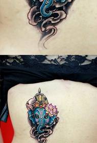 jentas rygg søte lille elefant tatoveringsmønster