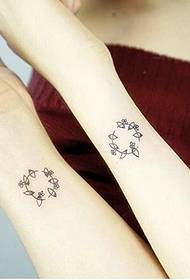 pictiúr beag tattoo úr úr do chailiní