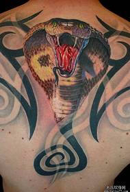 rudisha muundo wa tatoo ya cobra ya kweli
